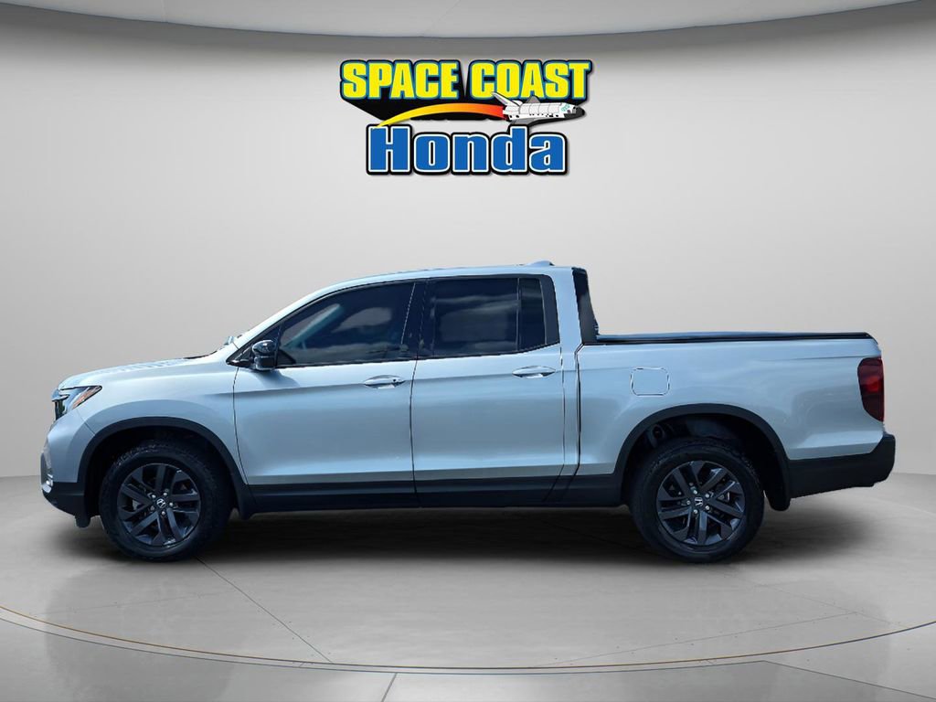 Used 2025 Honda Ridgeline Sport image 6