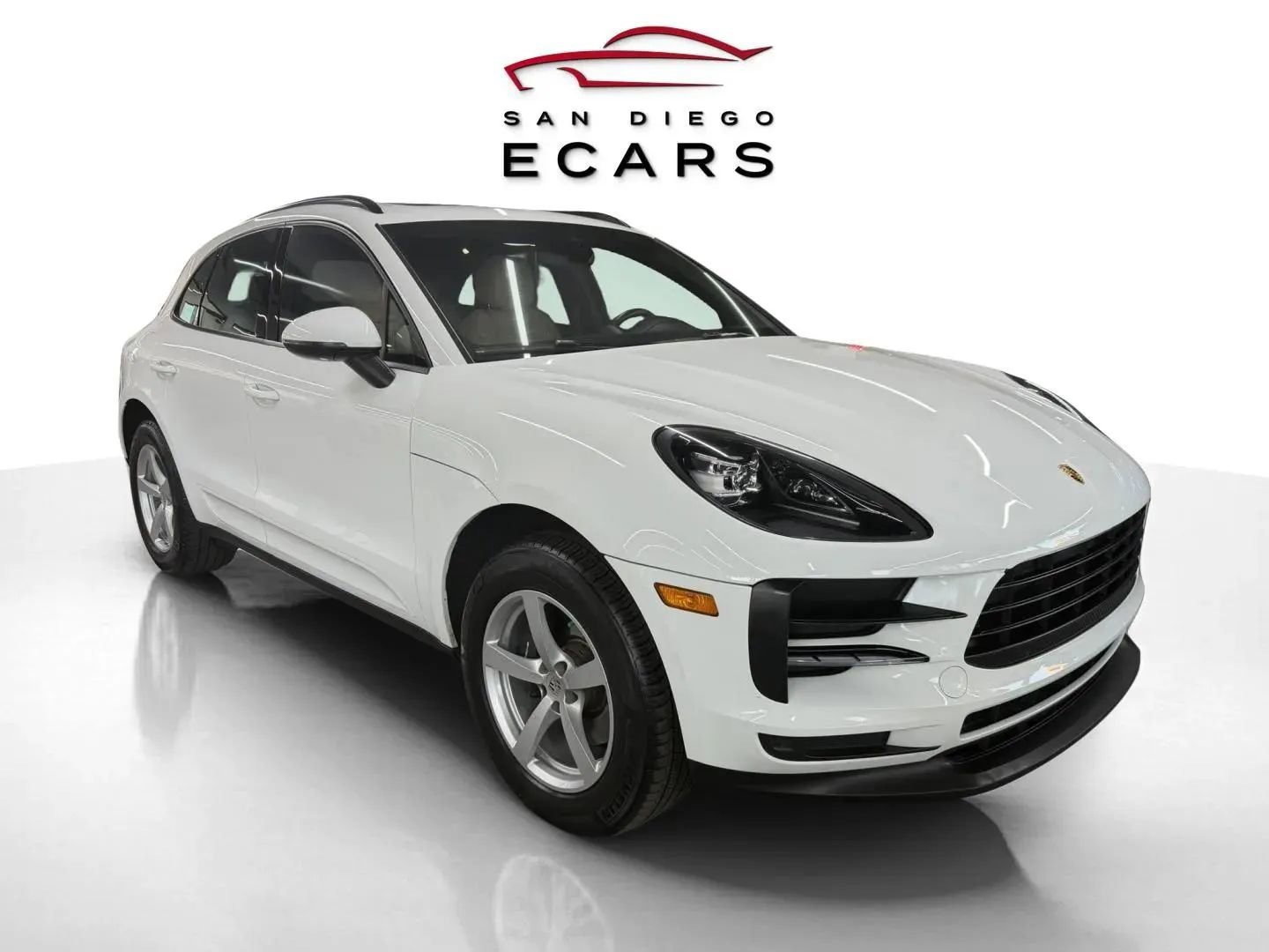 Used 2020 Porsche Macan Sport Edition image 3
