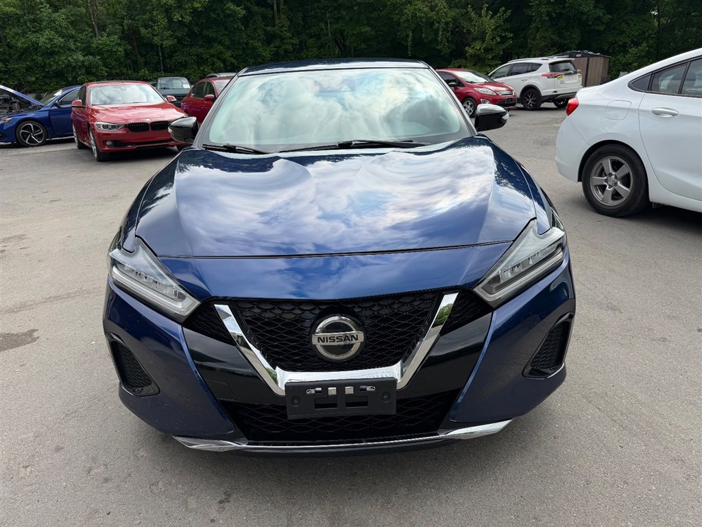 Used 2022 Nissan Maxima SV w/ Floor Mat Group FWD image 9