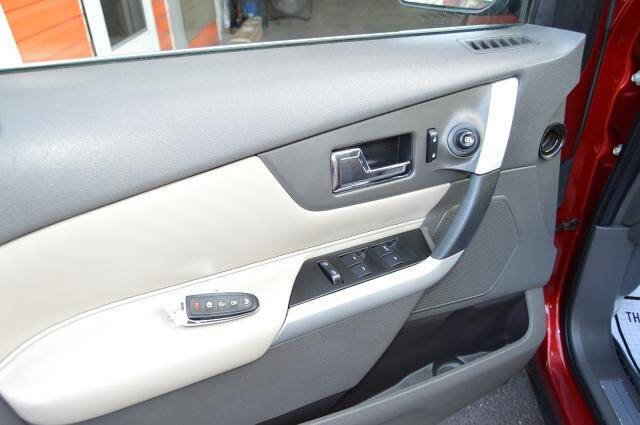 Used 2013 Ford Edge Limited image 52