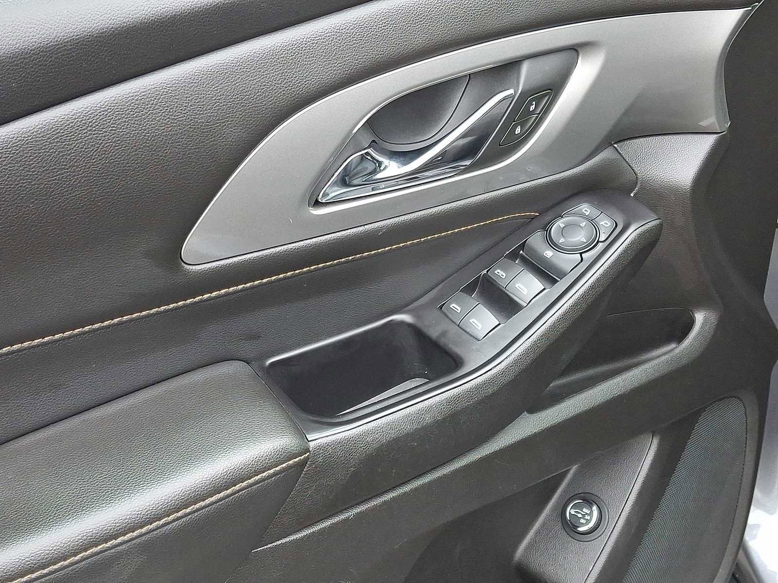 Certified 2018 Chevrolet Traverse LT image 29