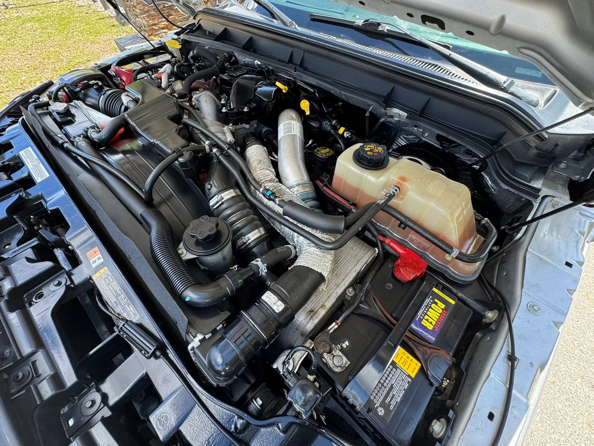 Used 2015 Ford F350 Lariat w/ Chrome Package image 31