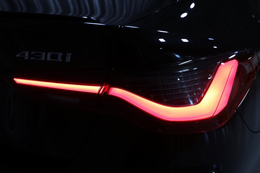 Certified 2022 BMW 430i xDrive Coupe w/ M Sport Package image 8