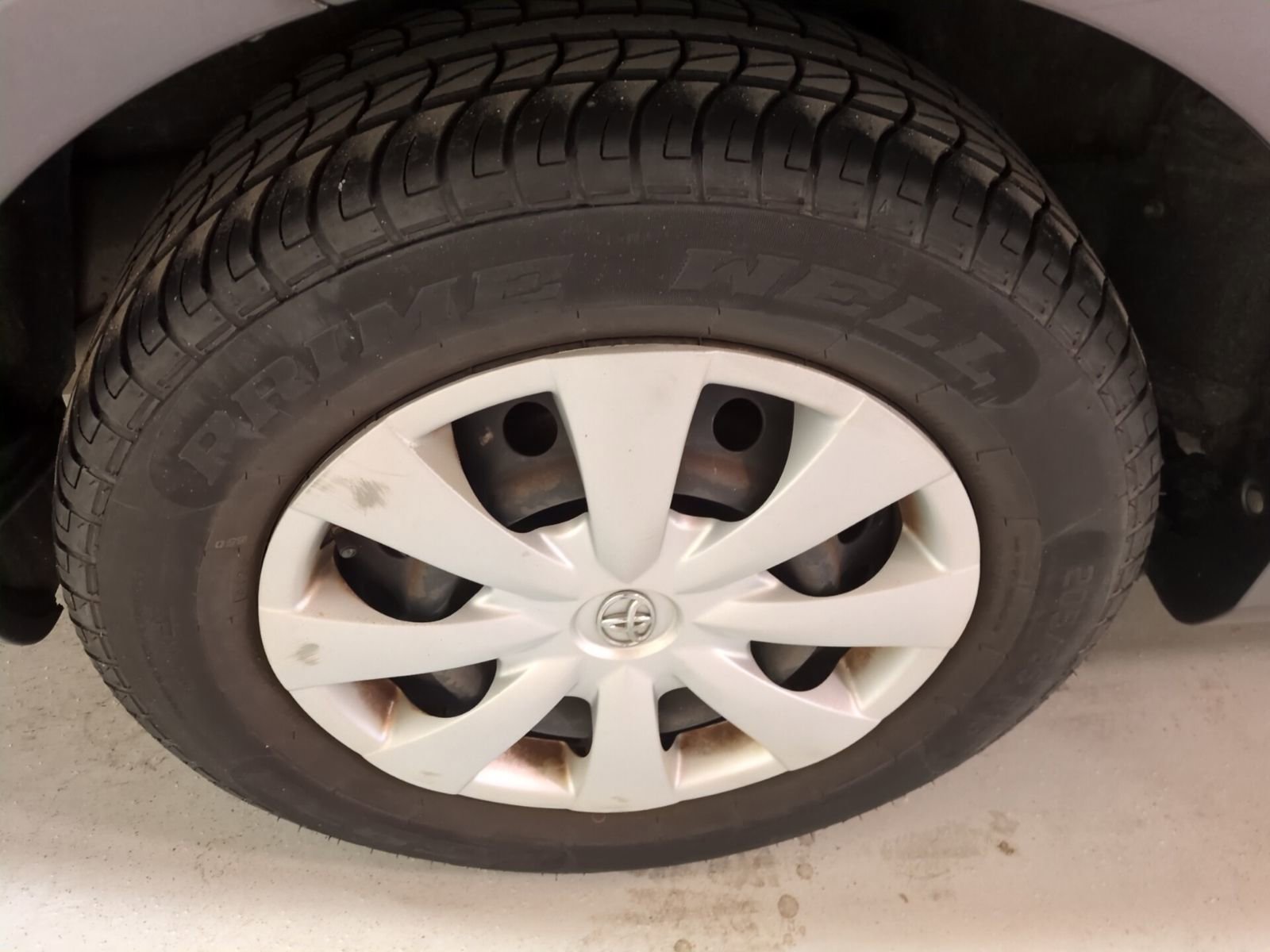 Used 2010 Toyota Corolla LE image 21