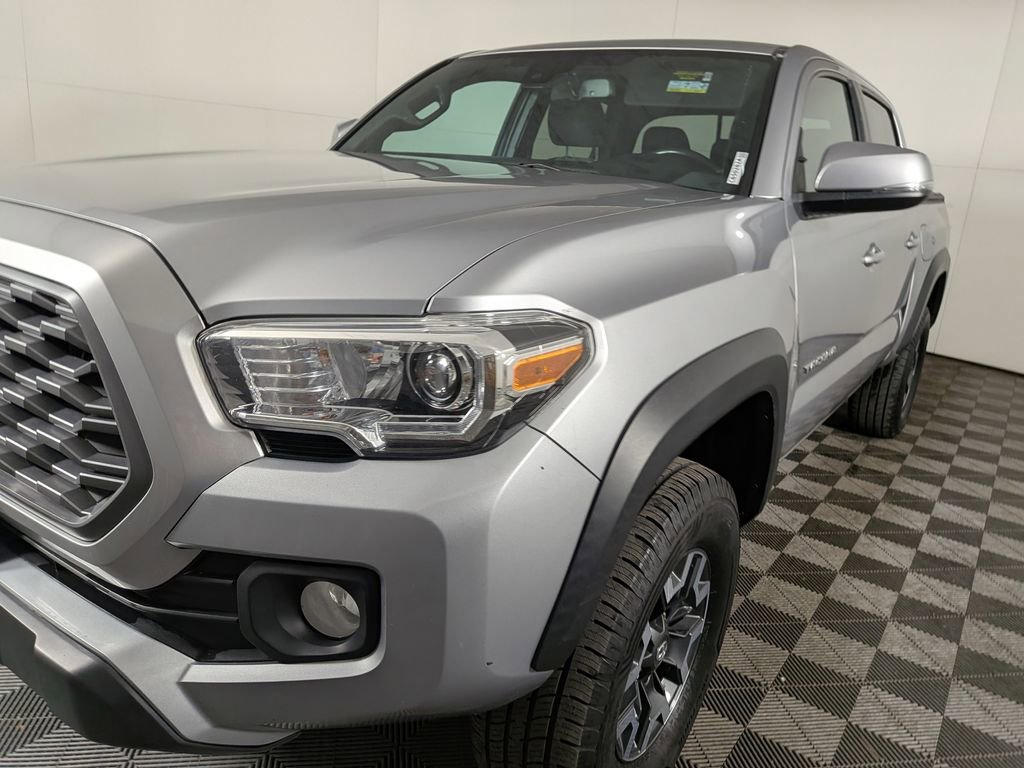 Used 2021 Toyota Tacoma TRD Off-Road image 12
