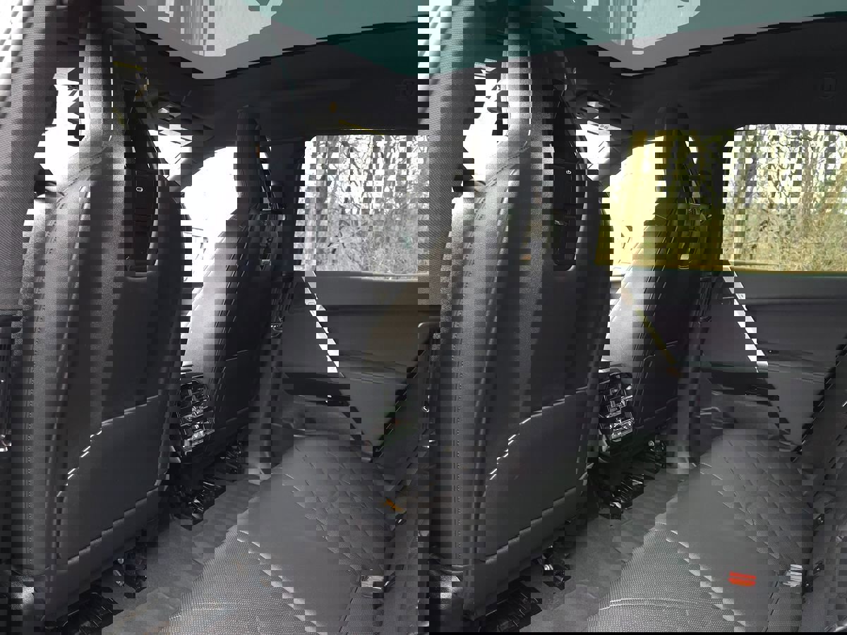 Used 2024 BMW iX xDrive50 w/ Premium Package image 14