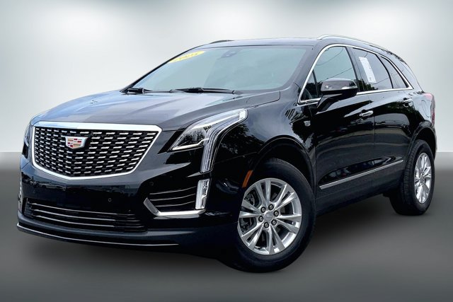 Used 2025 Cadillac XT5 Luxury w/ LPO, Floor Liner Package AWD/4WD image 12
