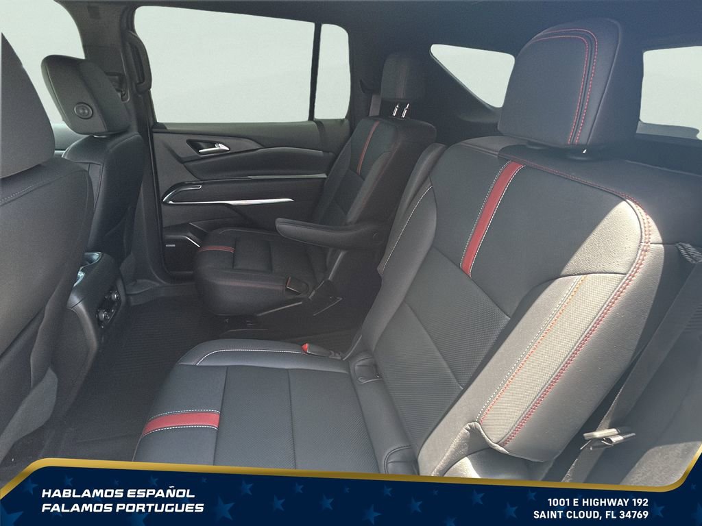 Used 2024 Chevrolet Traverse RS AWD/4WD image 20