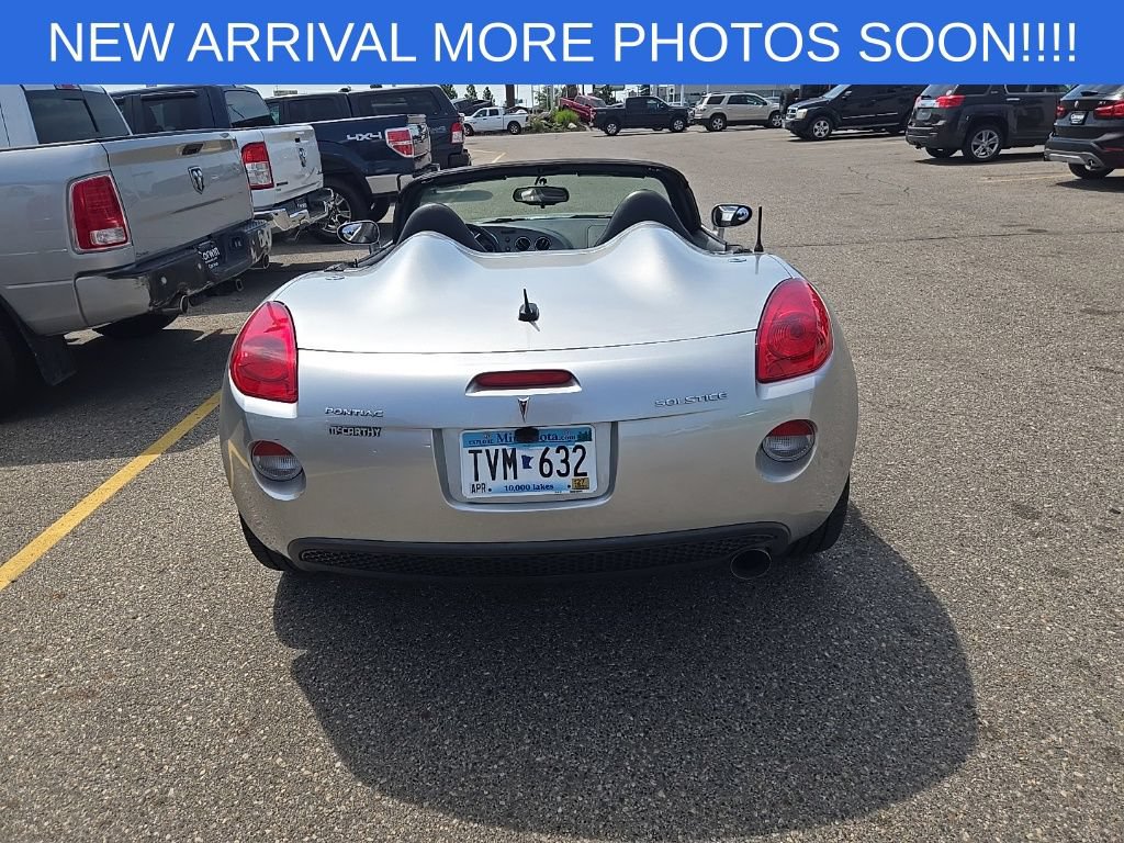 Used 2006 Pontiac Solstice Convertible w/ Premium Package RWD image 7