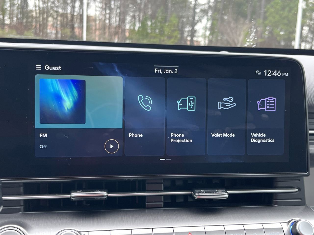 Used 2025 Hyundai Kona SEL image 4