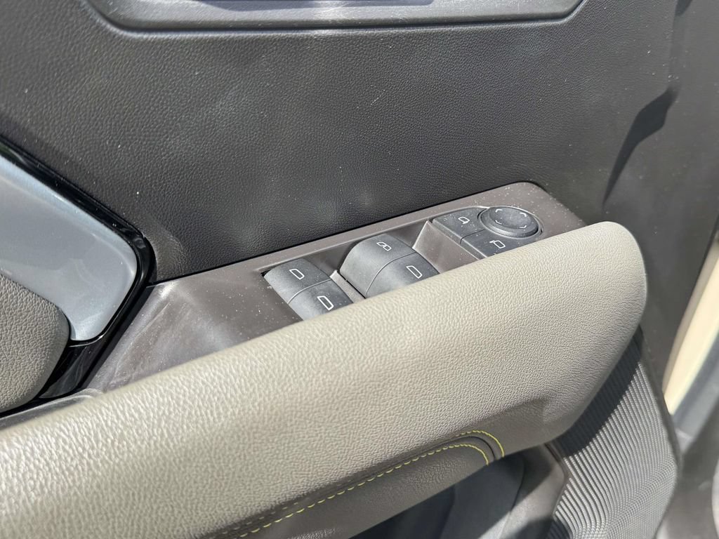 Used 2024 Chevrolet Colorado ZR2 AWD/4WD image 19