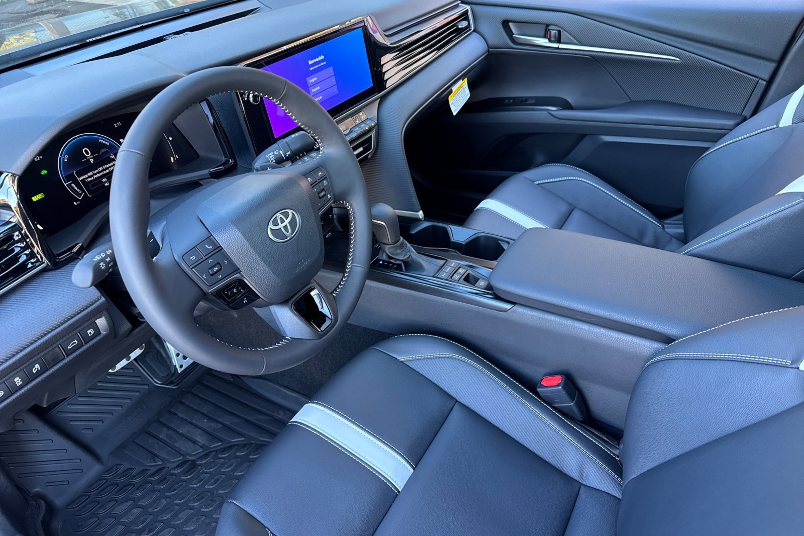 New 2026 Toyota Camry Hybrid image 10