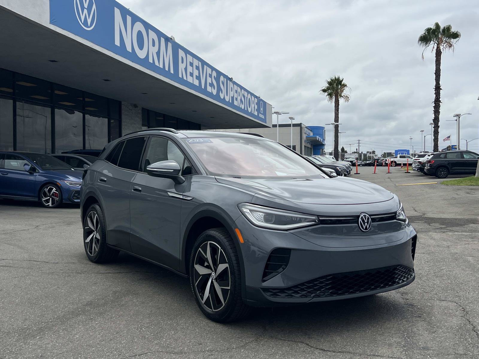 Certified 2023 Volkswagen ID.4 Pro S AWD/4WD image 30