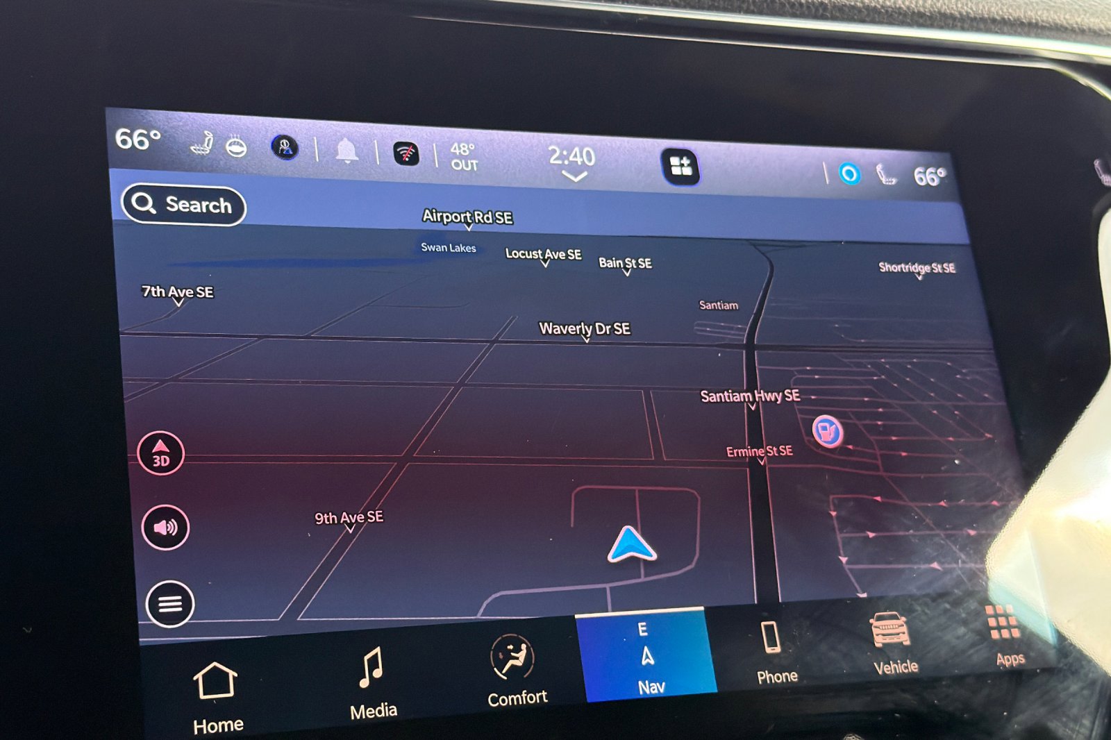 Used 2024 Jeep Wagoneer Series II w/ Flexible Seating Group image 19