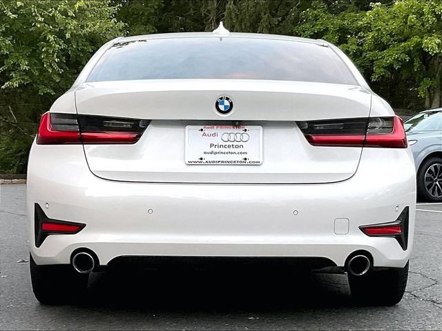 Used 2021 BMW 330i xDrive Sedan w/ Convenience Package AWD/4WD image 6