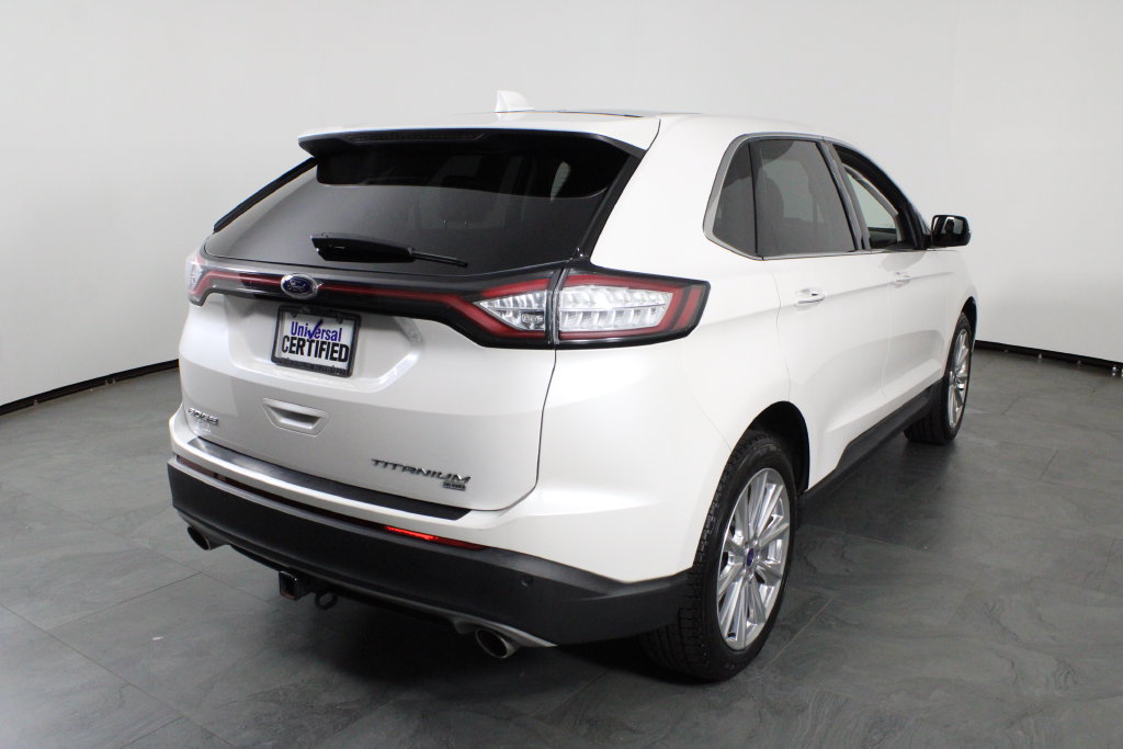 Used 2017 Ford Edge Titanium w/ Equipment Group 301A AWD/4WD image 3