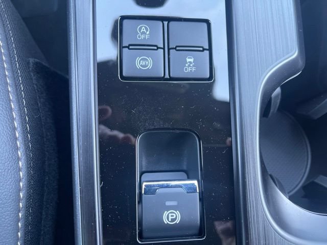 New 2026 Subaru Outback Limited AWD/4WD image 31
