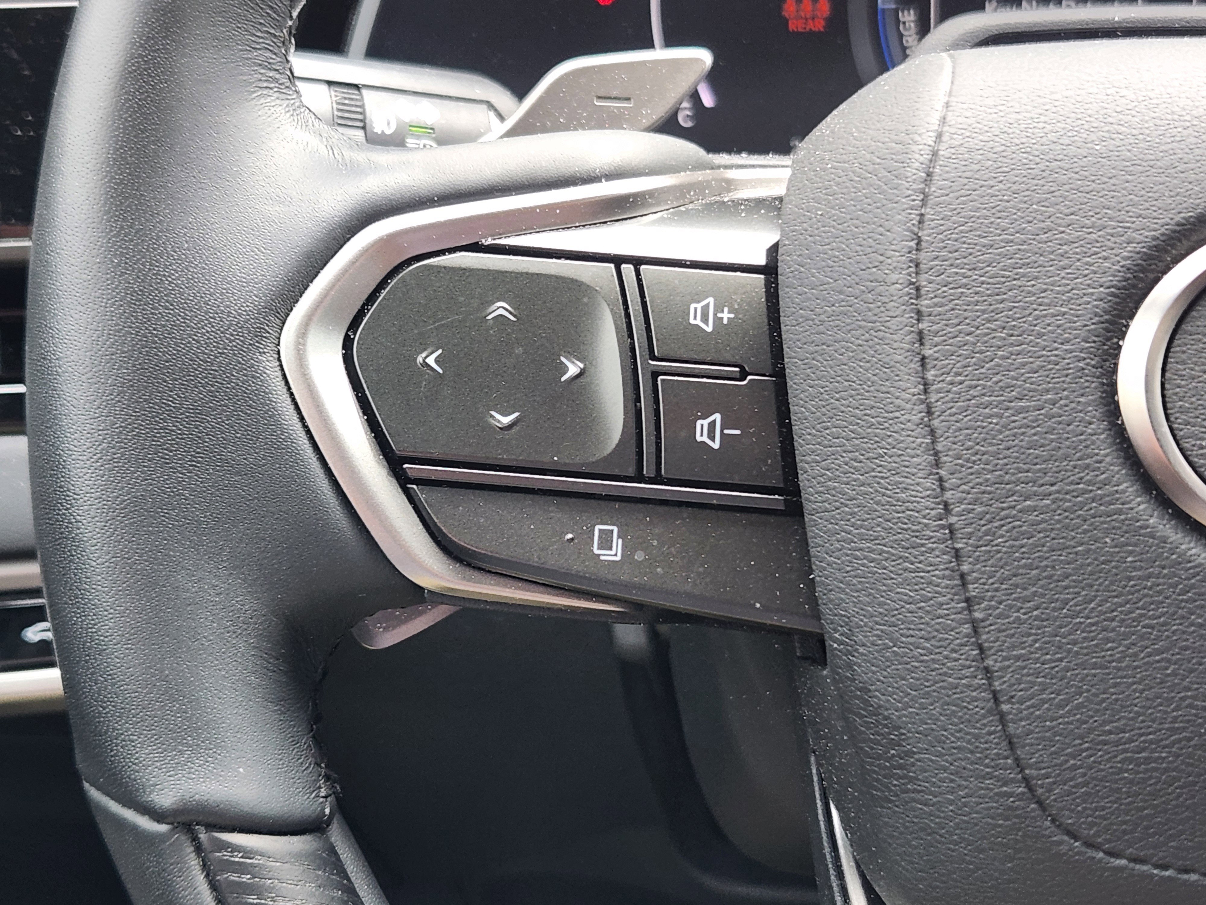 Certified 2023 Lexus RX 350 w/ Accessory Package (Z1) AWD/4WD image 31