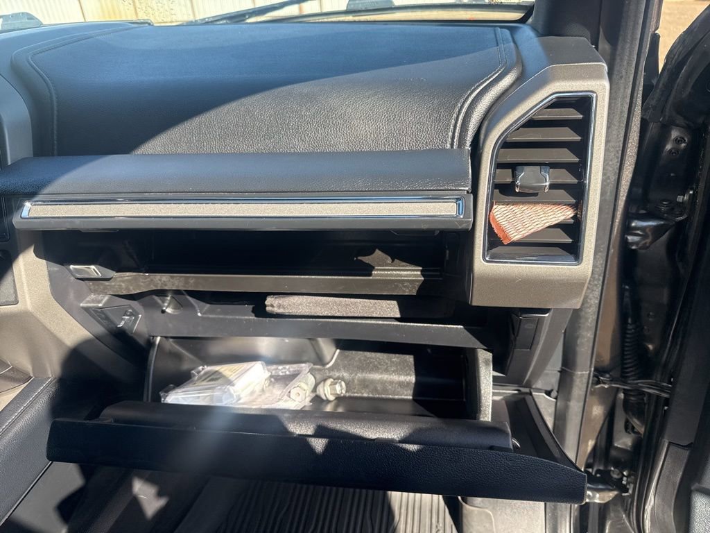 Used 2021 Ford Expedition XLT image 41