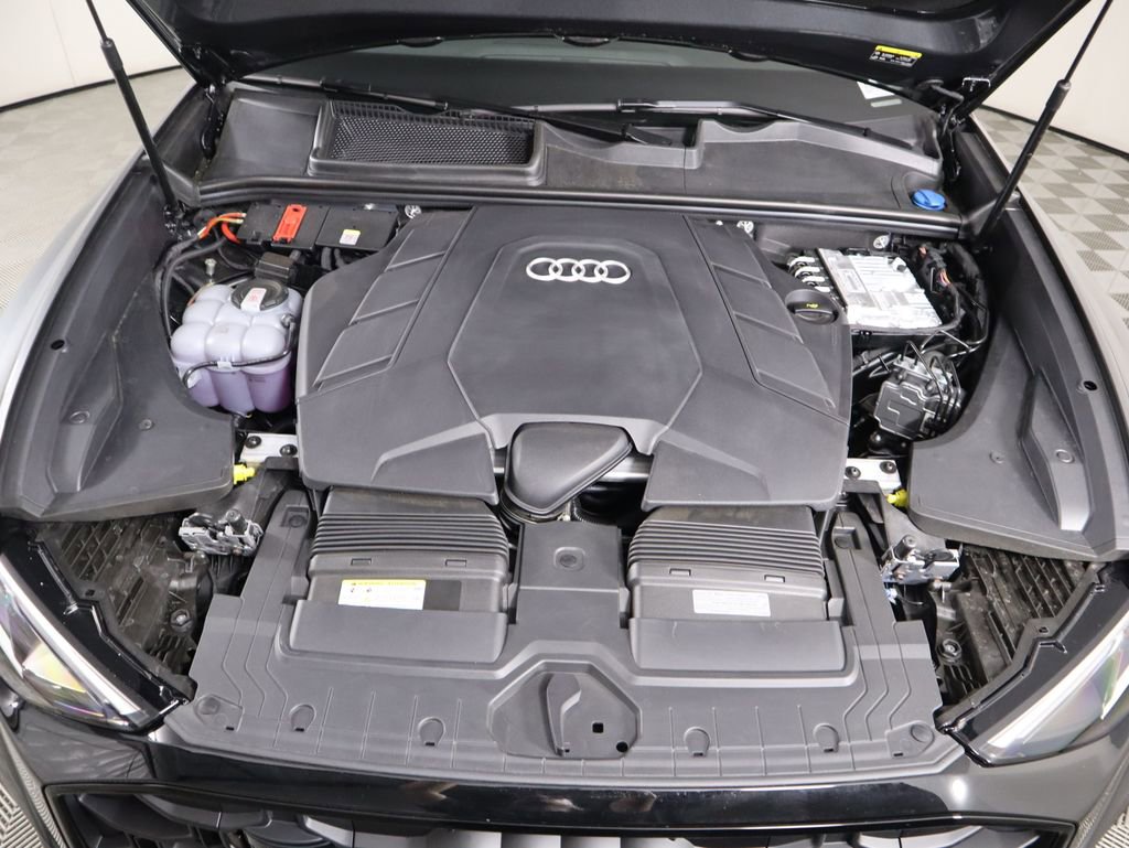 New 2025 Audi Q8 Premium Plus image 31
