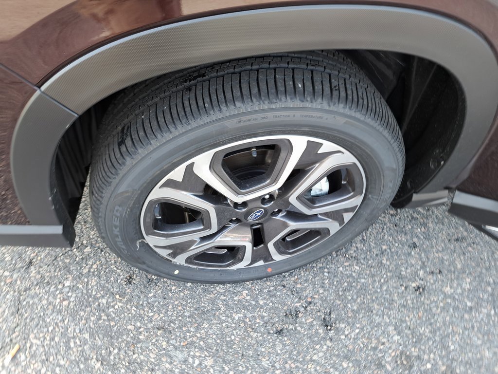 New 2026 Subaru Ascent Touring image 18