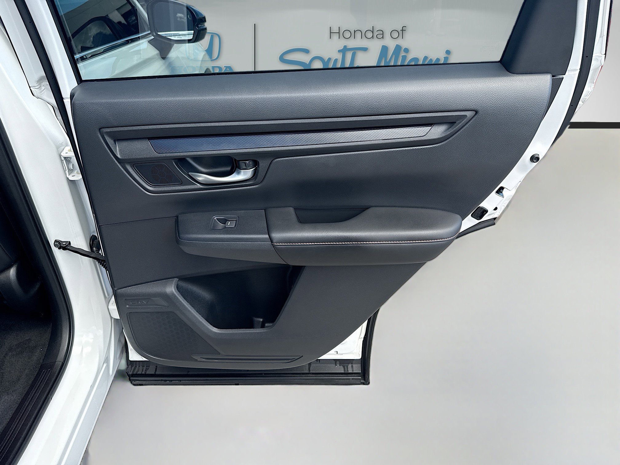 Certified 2025 Honda CR-V Sport-L image 30