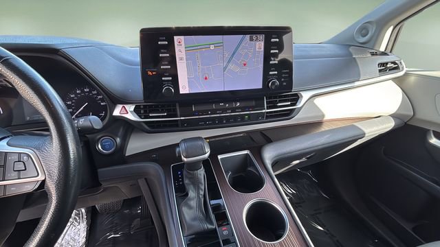Used 2023 Toyota Sienna XLE w/ XLE Plus Package image 26