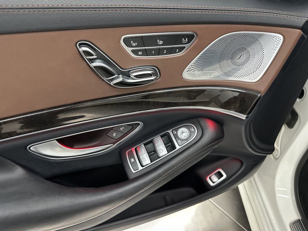 Used 2016 Mercedes-Benz S 550 Sedan image 10
