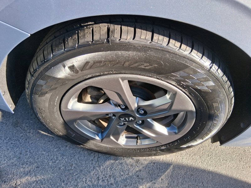 Used 2021 Kia K5 LXS FWD image 19