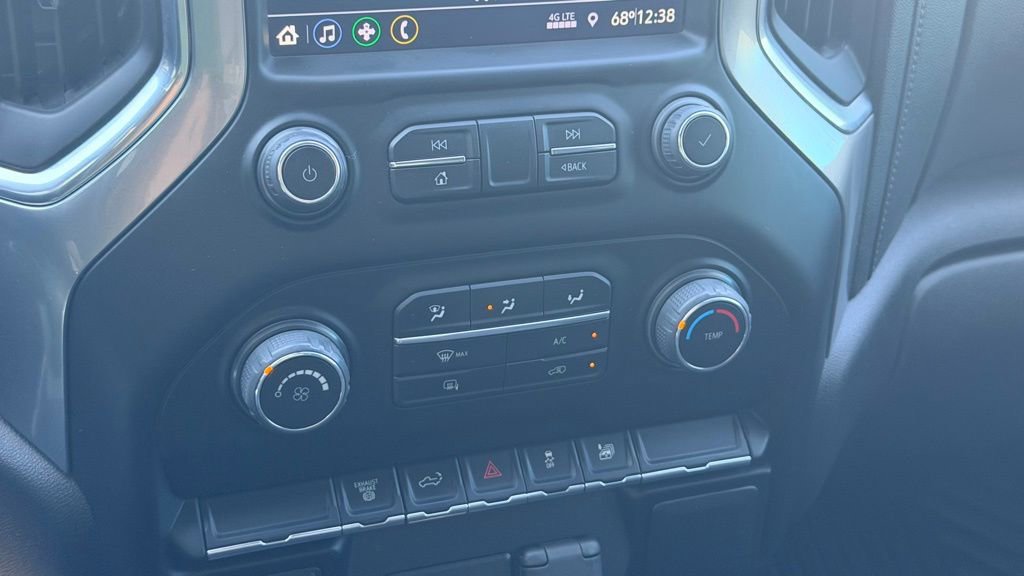 Used 2022 Chevrolet Silverado 3500 LT image 22