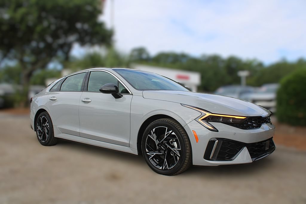 Certified 2025 Kia K5 GT-Line w/ GT-Line Premium Package FWD image 4