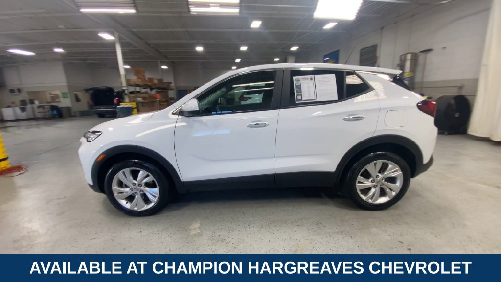 Certified 2024 Buick Encore GX Preferred w/ Comfort Package FWD image 6