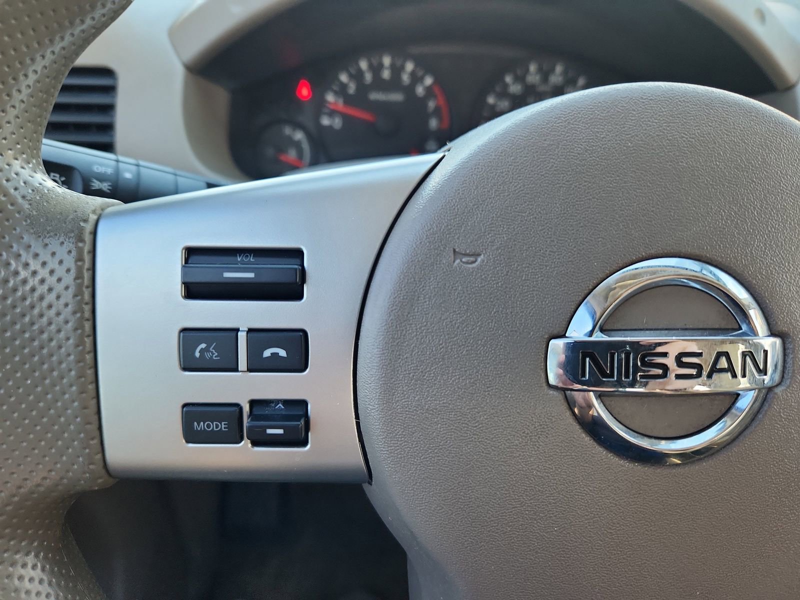 Used 2017 Nissan Frontier SV image 21