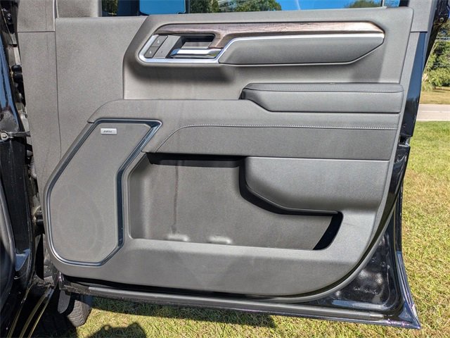 New 2025 Chevrolet Silverado 2500 LTZ w/ LTZ Convenience Package image 37