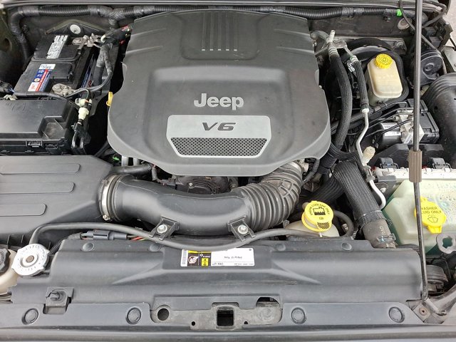 Used 2016 Jeep Wrangler Unlimited Sport image 27