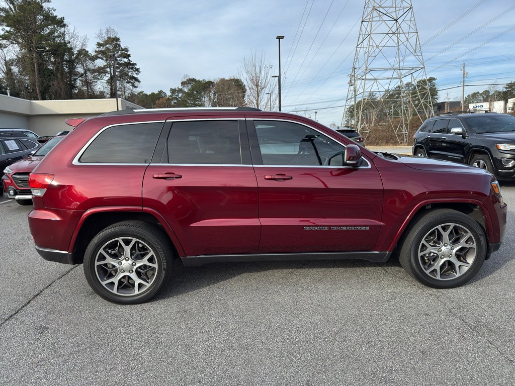 Used 2018 Jeep Grand Cherokee Limited image 4