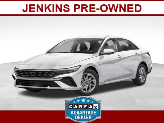 Used 2024 Hyundai Elantra SEL