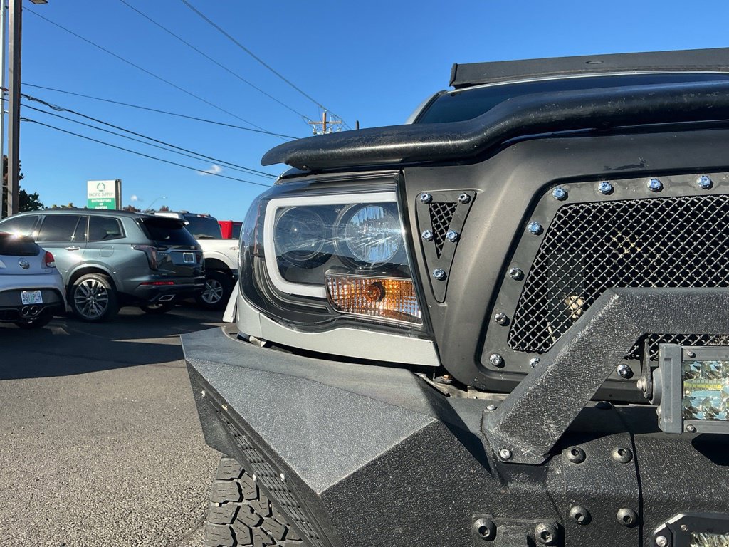 Used 2010 Toyota Tacoma 4x4 Access Cab V6 image 4