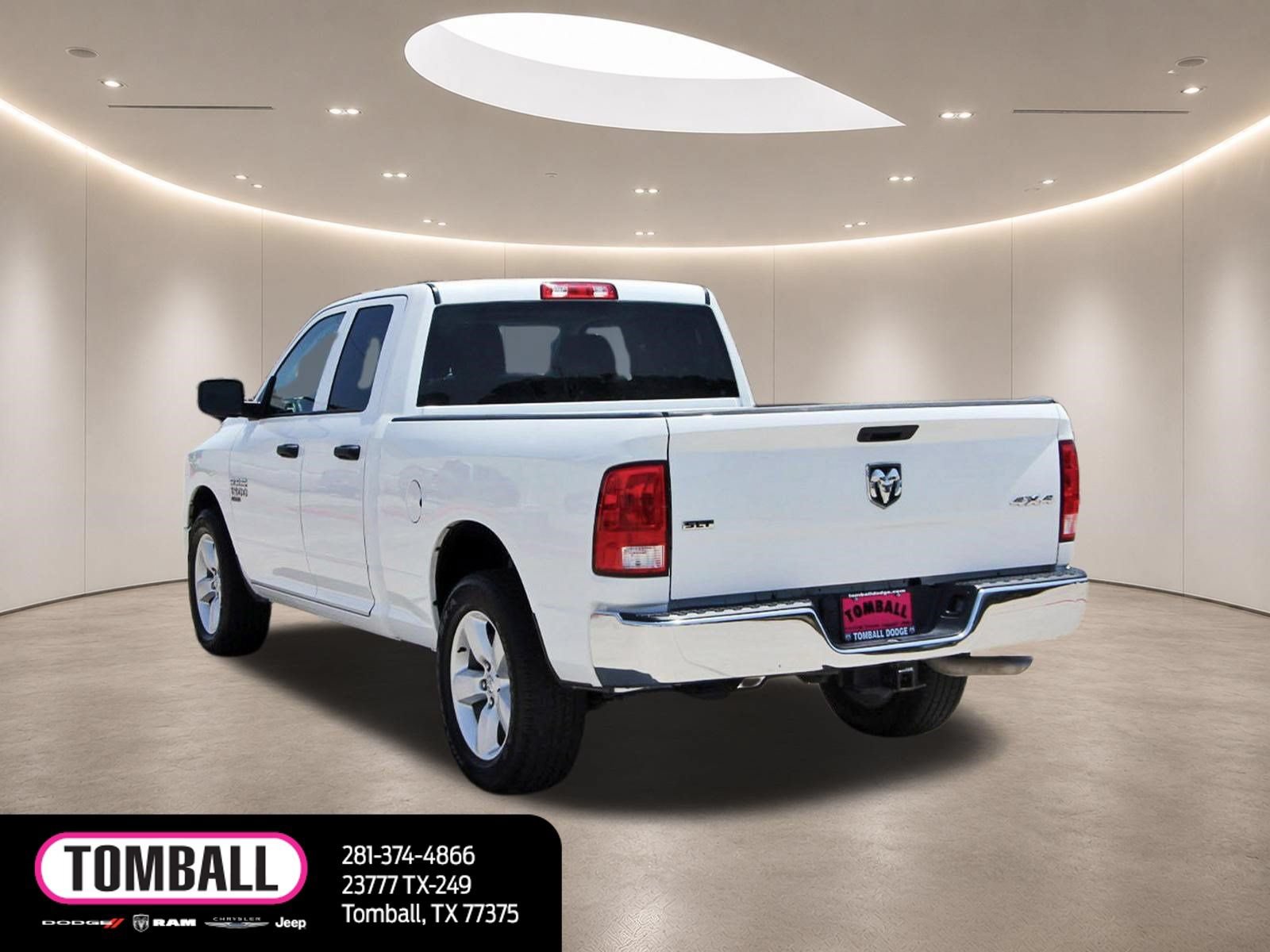 Used 2024 RAM 1500 Classic SLT AWD/4WD image 5