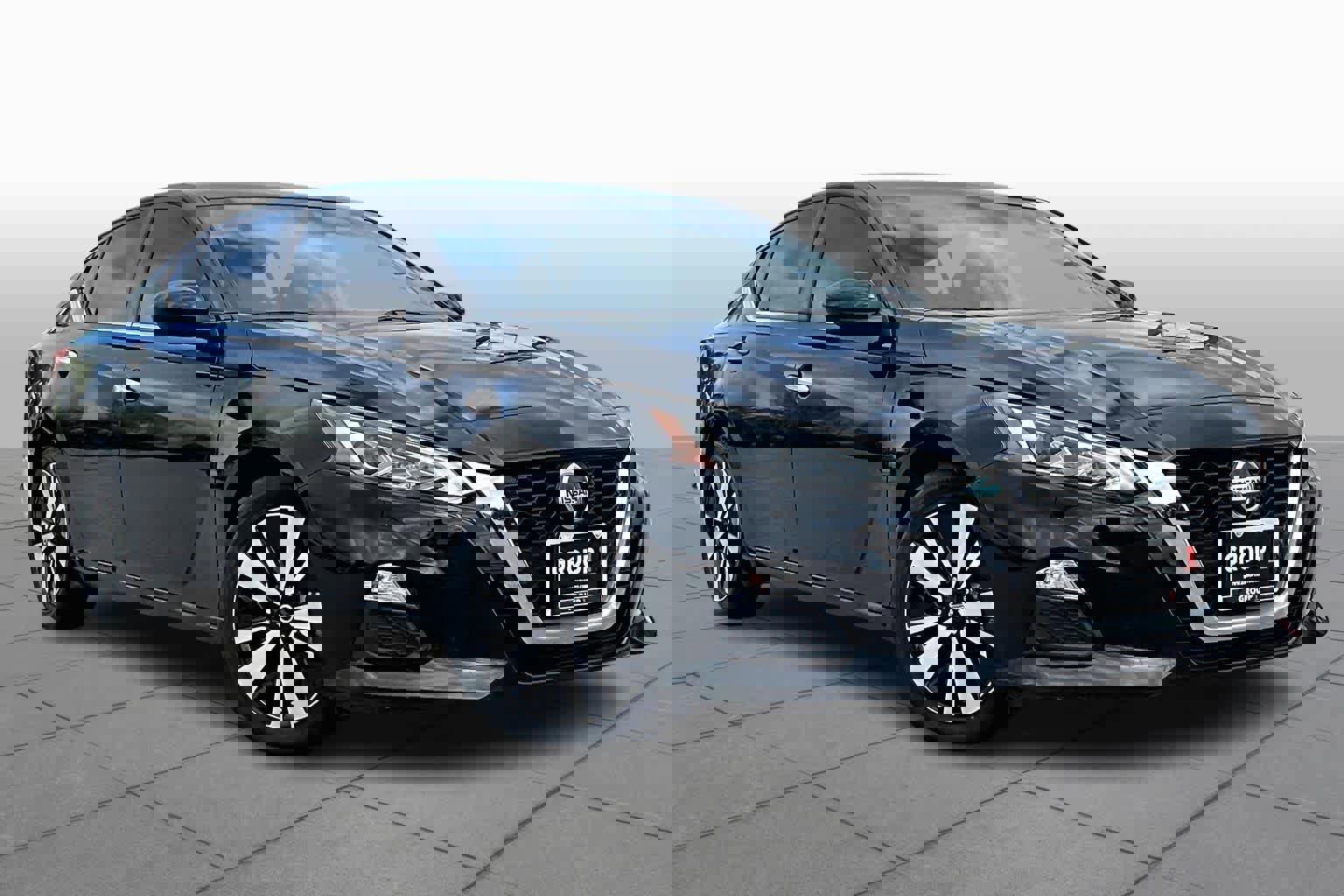 Used 2022 Nissan Altima 2.5 SV image 3