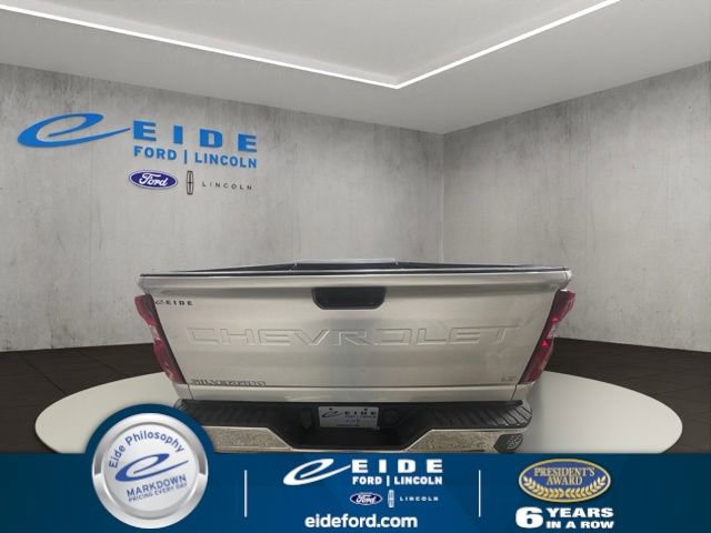 Used 2021 Chevrolet Silverado 2500 LT image 9