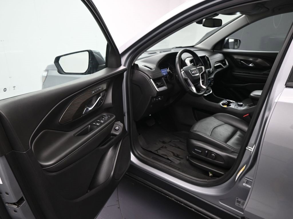 Certified 2023 GMC Terrain SLT image 11