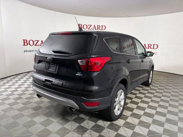 Used 2019 Ford Escape SE AWD/4WD image 8