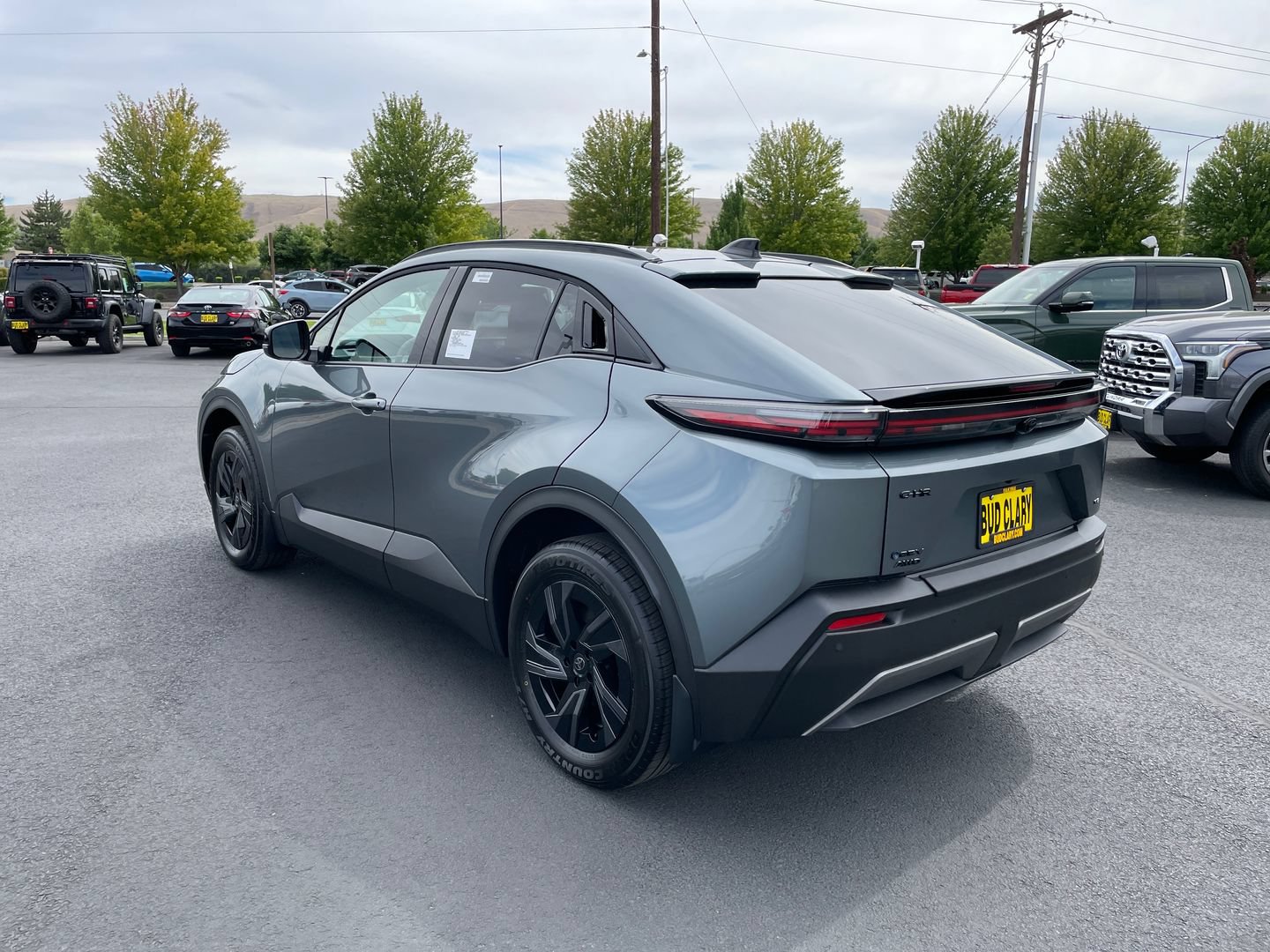New 2026 Toyota C-HR AWD/4WD image 5