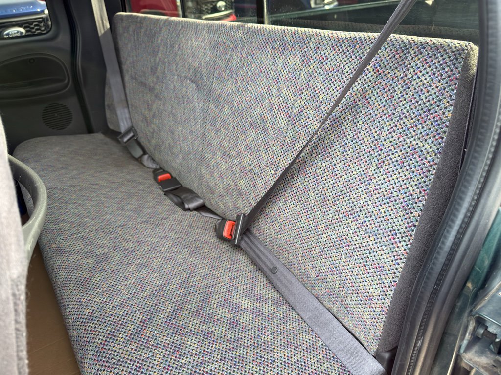 Used 2001 Dodge Ram 2500 Truck ST image 22