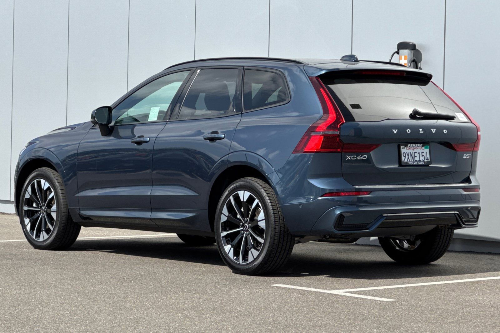 Certified 2026 Volvo XC60 B5 Plus w/ Protection Package Premier AWD/4WD image 3