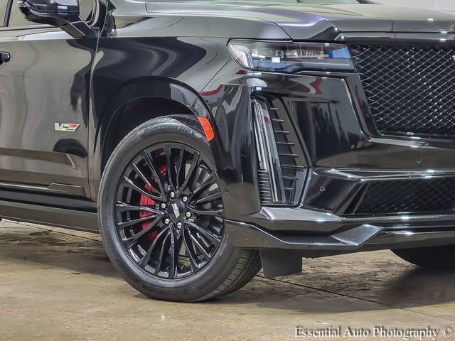 Used 2024 Cadillac Escalade V w/ LPO, Floor Liner Package AWD/4WD image 4
