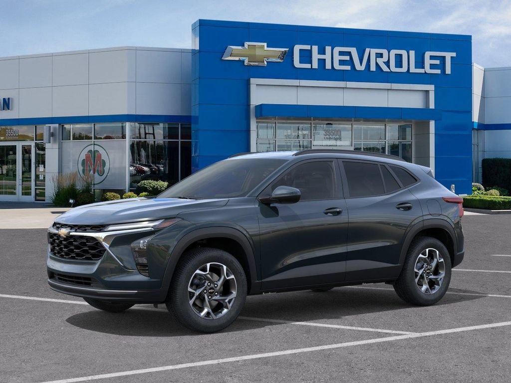 New 2026 Chevrolet Trax LT w/ Driver Confidence Package FWD video 2