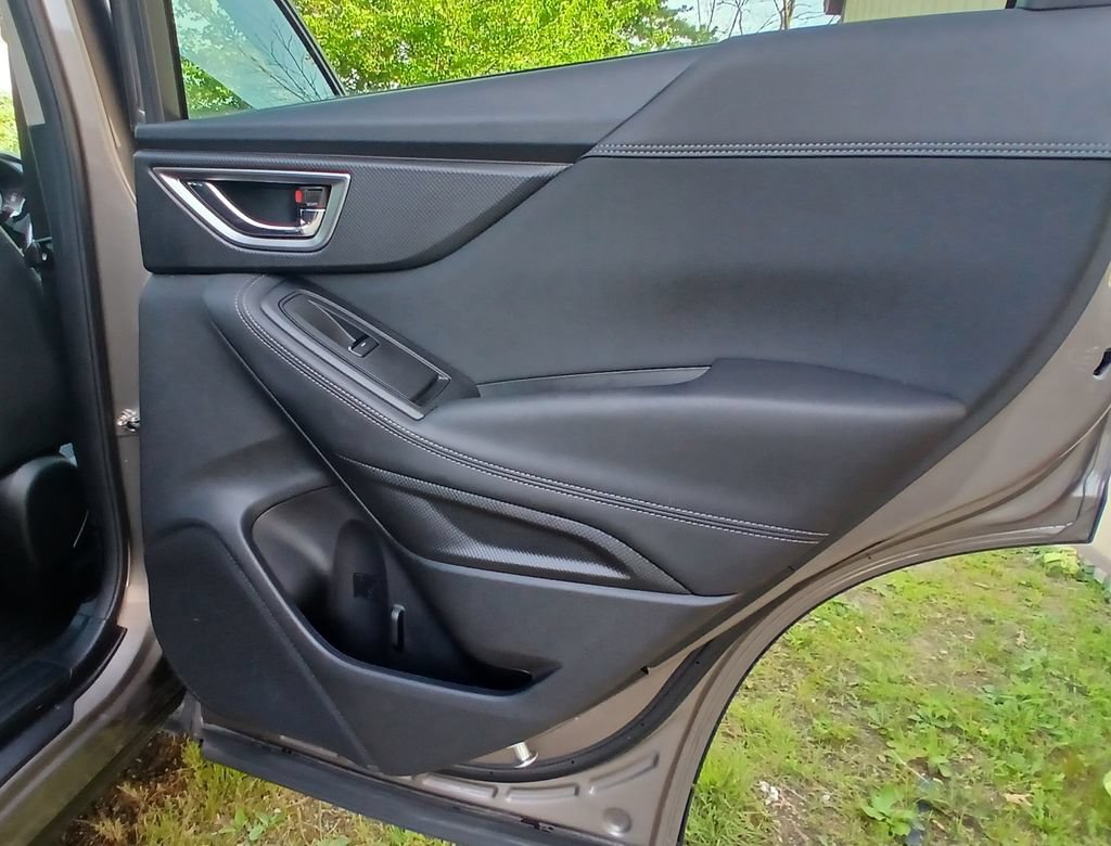 Used 2023 Subaru Forester Premium AWD/4WD image 19