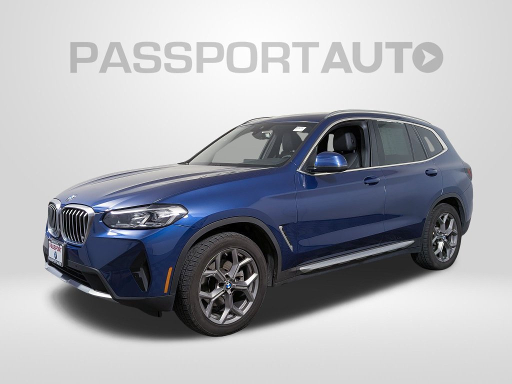Used 2022 BMW X3 xDrive30i w/ Premium Package 2